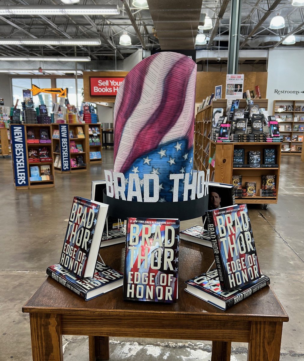 Atria Mystery Bus tweet media