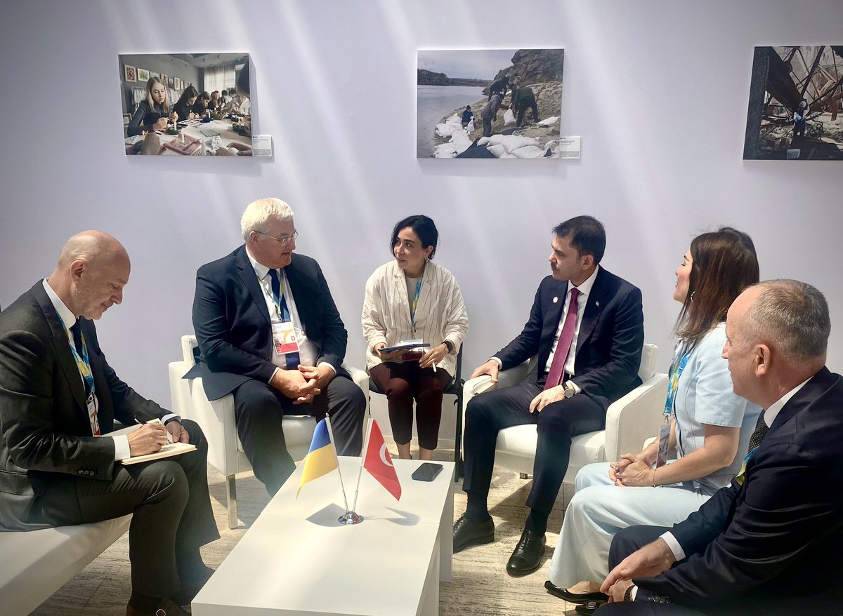 Andrii Sybiha 🇺🇦 (@andrii_sybiha) on Twitter photo At URC 2025, I had a good meeting with Minister of Environment, Urbanization, and Climate Change of Türkiye <a href="/murat_kurum/">Murat KURUM</a>.
Türkiye is an important partner in Ukraine’s recovery. We appreciate the presence and activities of Turkish businesses in Ukraine despite all wartime At URC 2025, I had a good meeting with Minister of Environment, Urbanization, and Climate Change of Türkiye <a href="/murat_kurum/">Murat KURUM</a>.
Türkiye is an important partner in Ukraine’s recovery. We appreciate the presence and activities of Turkish businesses in Ukraine despite all wartime