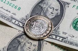 El peso mexicano anticipa una ligera presión, por momentos hacia $18.65 spot, mientras Donald Trump sigue enviando cartas a los socios comerciales de EUA para informales de los nuevos aranceles que entrarán en vigor el próximo 1 de agosto, destacando la de Brasil, un país con el