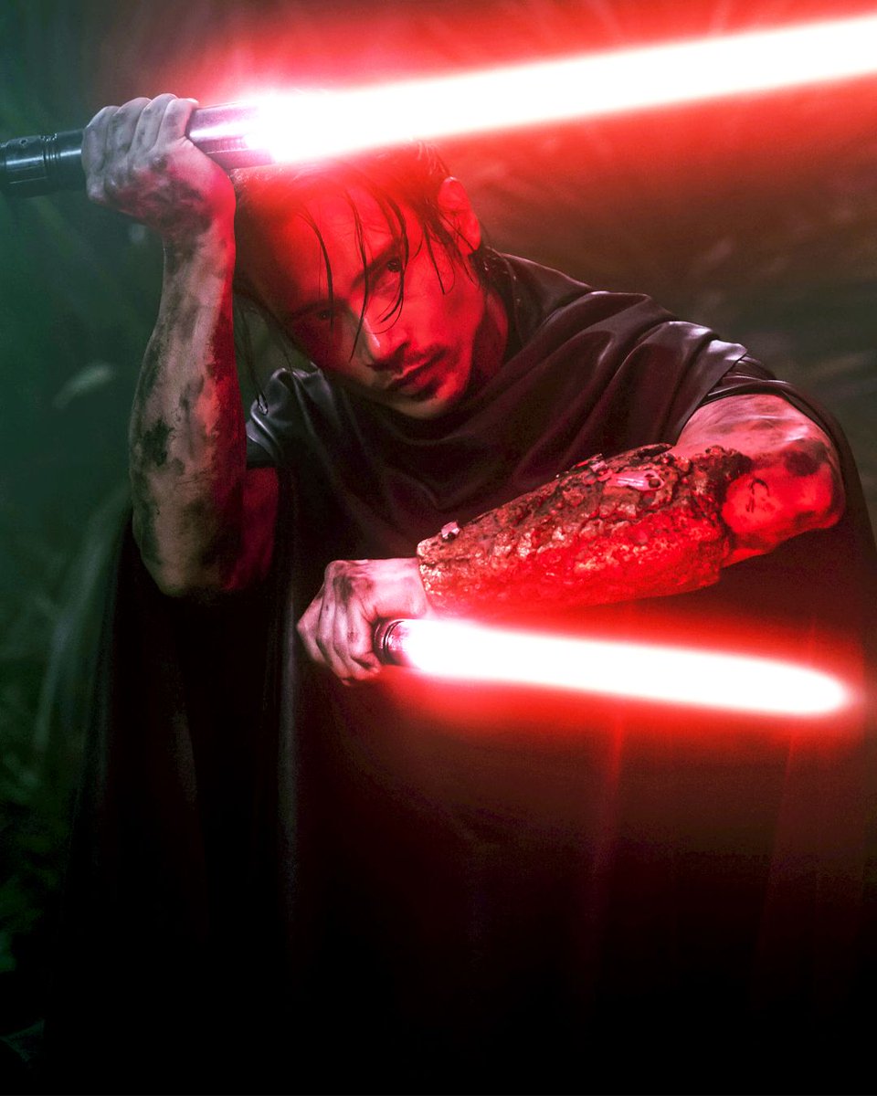 StarWars_Direct's tweet image. THE ACOLYTE cut a scene where Qimir would "take one Jedi and keep slamming his head onto a rock," reveals Manny Jacinto!
Here's why #StarWars should experiment more with mature themes: thedirect.com/article/acolyt…
