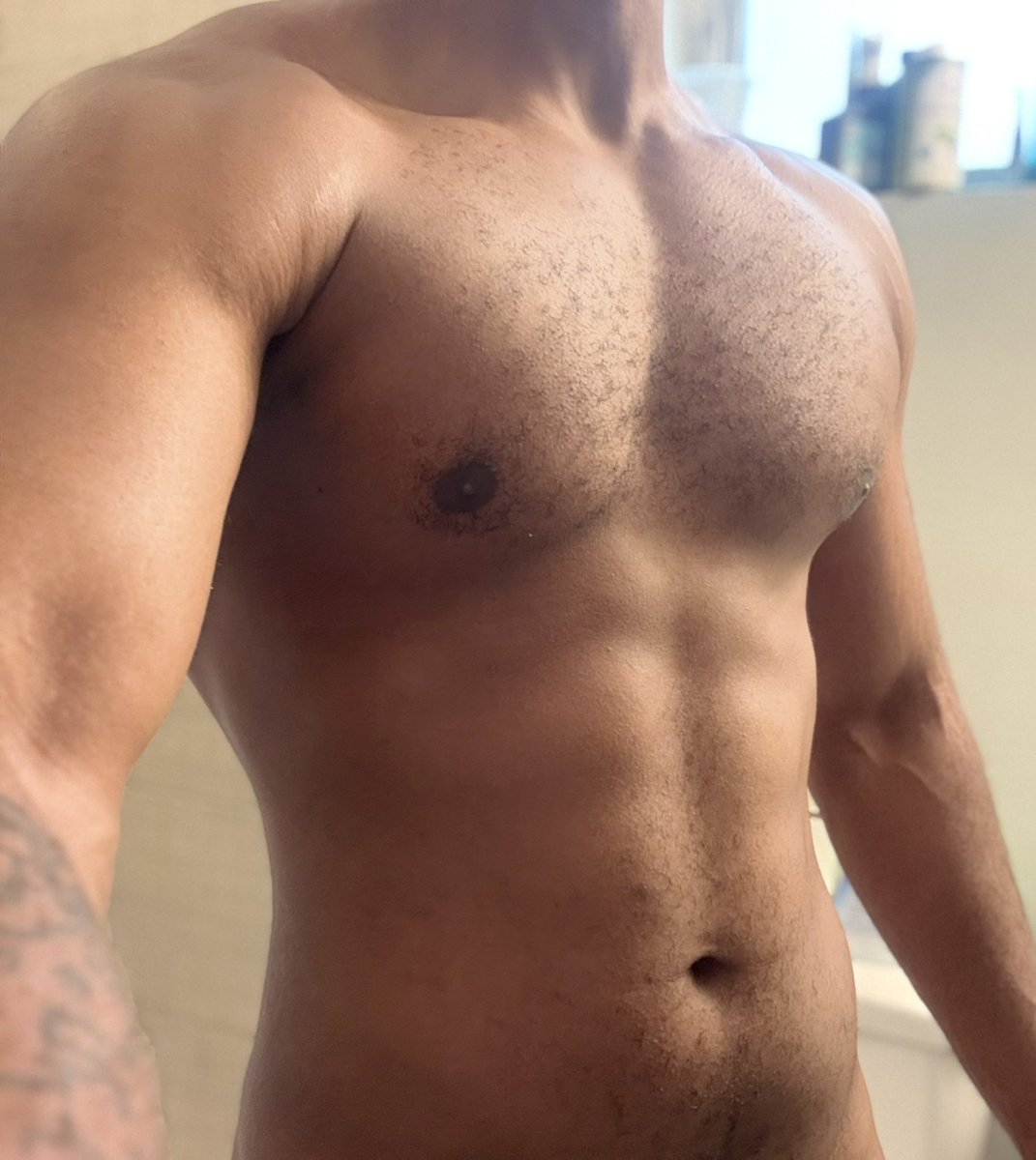 𝐜𝐚𝐥𝐥𝐦𝐞𝐏𝐀𝐑𝐈𝐒👑 tweet media