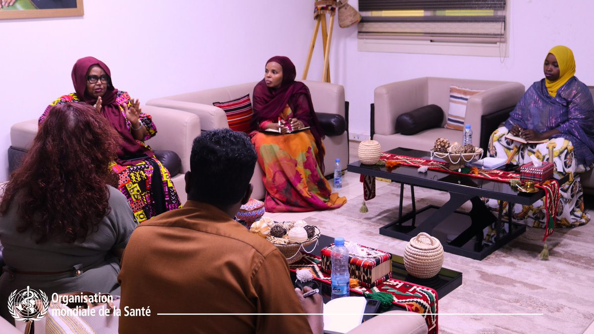 WHO Djibouti (@whodjibouti) on Twitter photo 🤝 La santé mentale des jeunes compte !
La Représentante de <a href="/WHODjibouti/">WHO Djibouti</a> <a href="/Joumanahermes/">Joumana Hermes</a> , accompagné par le responsable des relations externes , Fara-had a rencontré la Ministre de la Jeunesse et de la Culture, S.E. Dr Hibo Moumin Assoweh.
#SantéMentale #Jeunesse #Djibouti 🤝 La santé mentale des jeunes compte !
La Représentante de <a href="/WHODjibouti/">WHO Djibouti</a> <a href="/Joumanahermes/">Joumana Hermes</a> , accompagné par le responsable des relations externes , Fara-had a rencontré la Ministre de la Jeunesse et de la Culture, S.E. Dr Hibo Moumin Assoweh.
#SantéMentale #Jeunesse #Djibouti