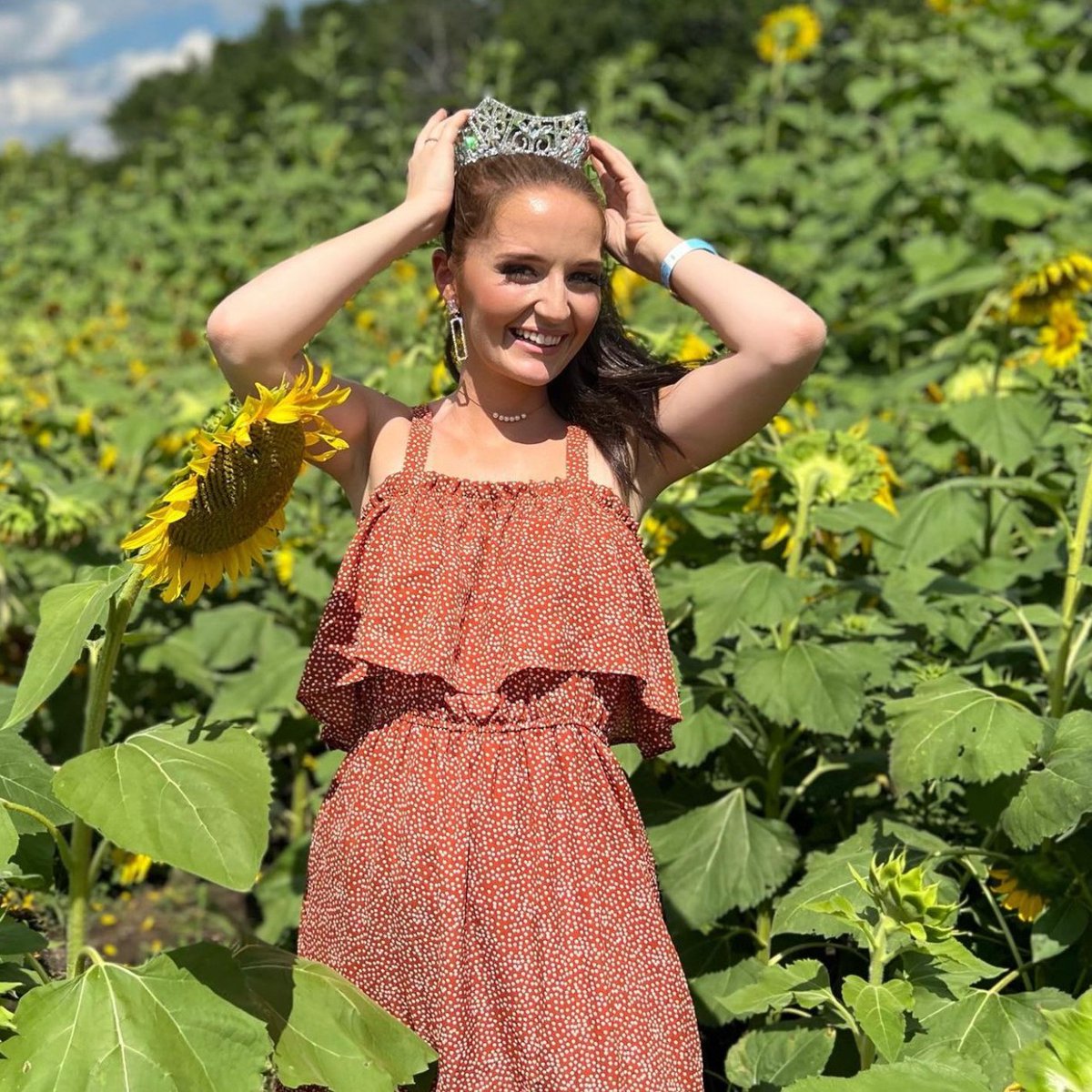 KC Wine Co tweet media