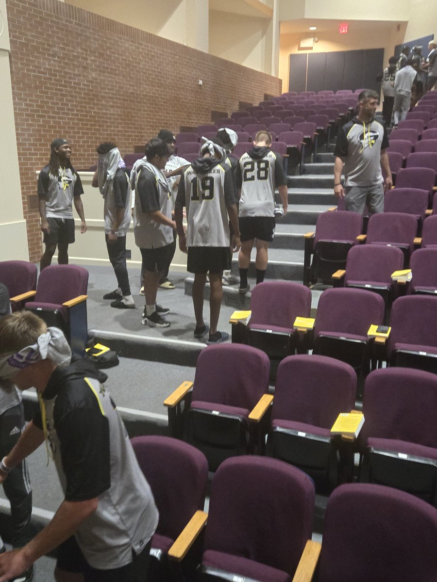 GCA_FB's tweet image. We had an amazing time at FCA Camp. It was a great time to compete, but more importantly, we grew spiritually and culturally as a team.
#WAR
#Glory