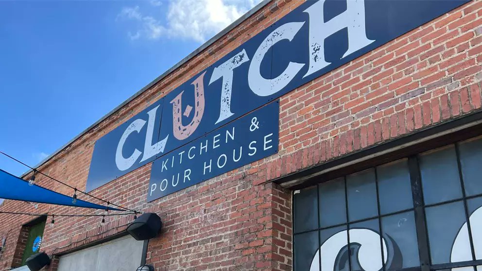 🎉 Niner Nights are back!

Join us at Clutch Kitchen and Pour House in Uptown Charlotte on July 22 for a fun night with Coaches Tim Albin, Aaron Fearne, and Tomekia Reed!

Don't forget to RSVP and submit your questions for the coaches and be part of the convo!

🎟️ &amp; 💬»