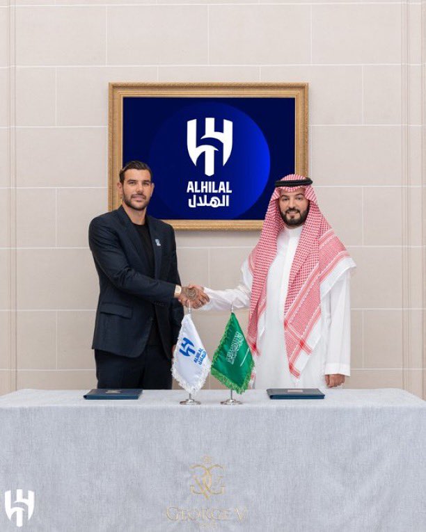 الله ينفع به .. ثيو مع الرئيس الذهبي 

#ثيو_هلالي 🤩