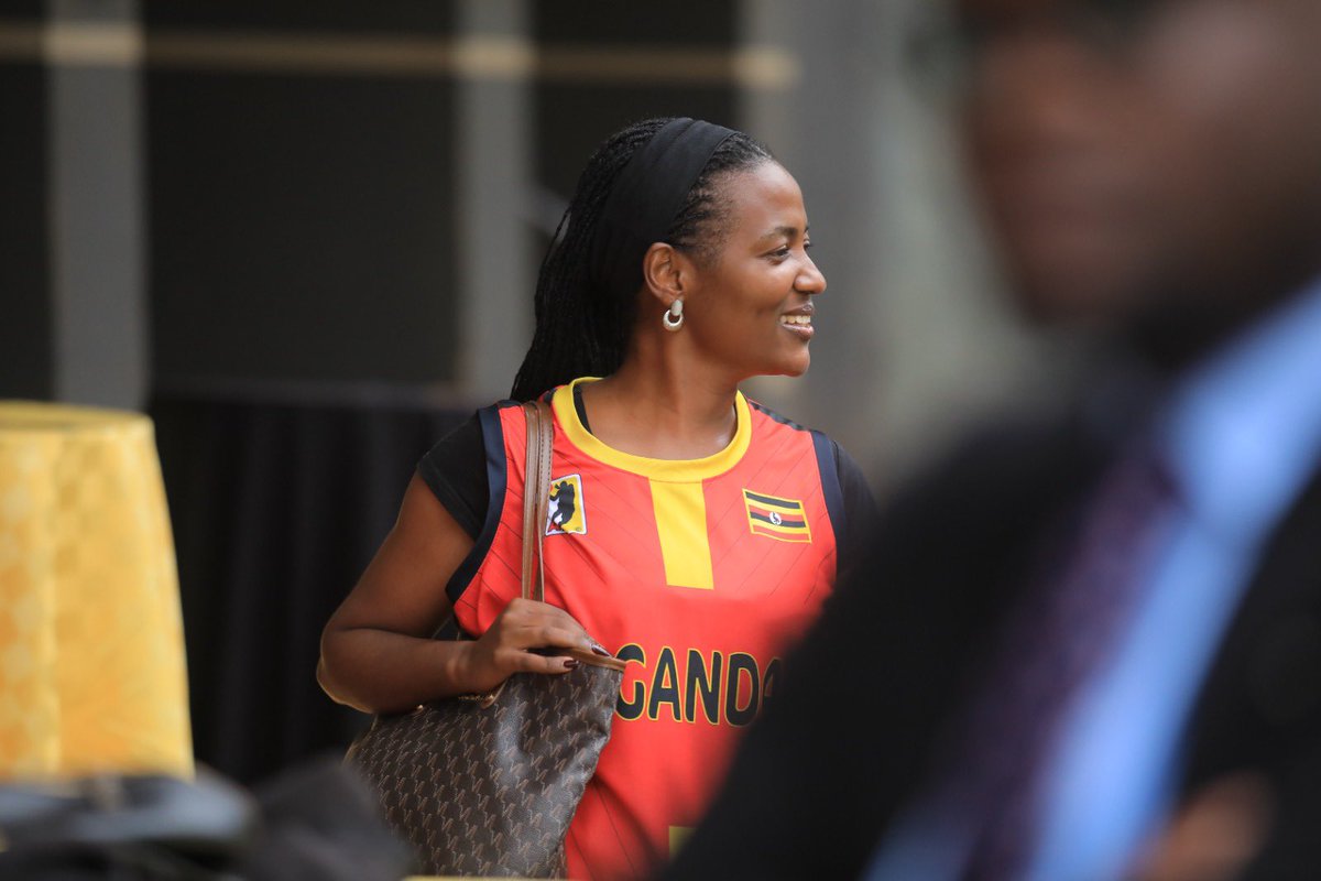 President of the Kachai addicts in 🇺🇬 (@justgystin) on Twitter photo A good day this!
<a href="/afrobasketwomen/">FIBA Women's Afrobasket</a> is calling and yes, we showed up to see off the <a href="/GazellesUG/">Gazelles Basketball</a> the best we could as people that will be rallying right behind them all through.
All the best ladies 💪🙏
#GazellesBasketball #AfrobasketWithGystin
📸 <a href="/ToniKamau10/">Uncle Kamau</a> A good day this!
<a href="/afrobasketwomen/">FIBA Women's Afrobasket</a> is calling and yes, we showed up to see off the <a href="/GazellesUG/">Gazelles Basketball</a> the best we could as people that will be rallying right behind them all through.
All the best ladies 💪🙏
#GazellesBasketball #AfrobasketWithGystin
📸 <a href="/ToniKamau10/">Uncle Kamau</a>