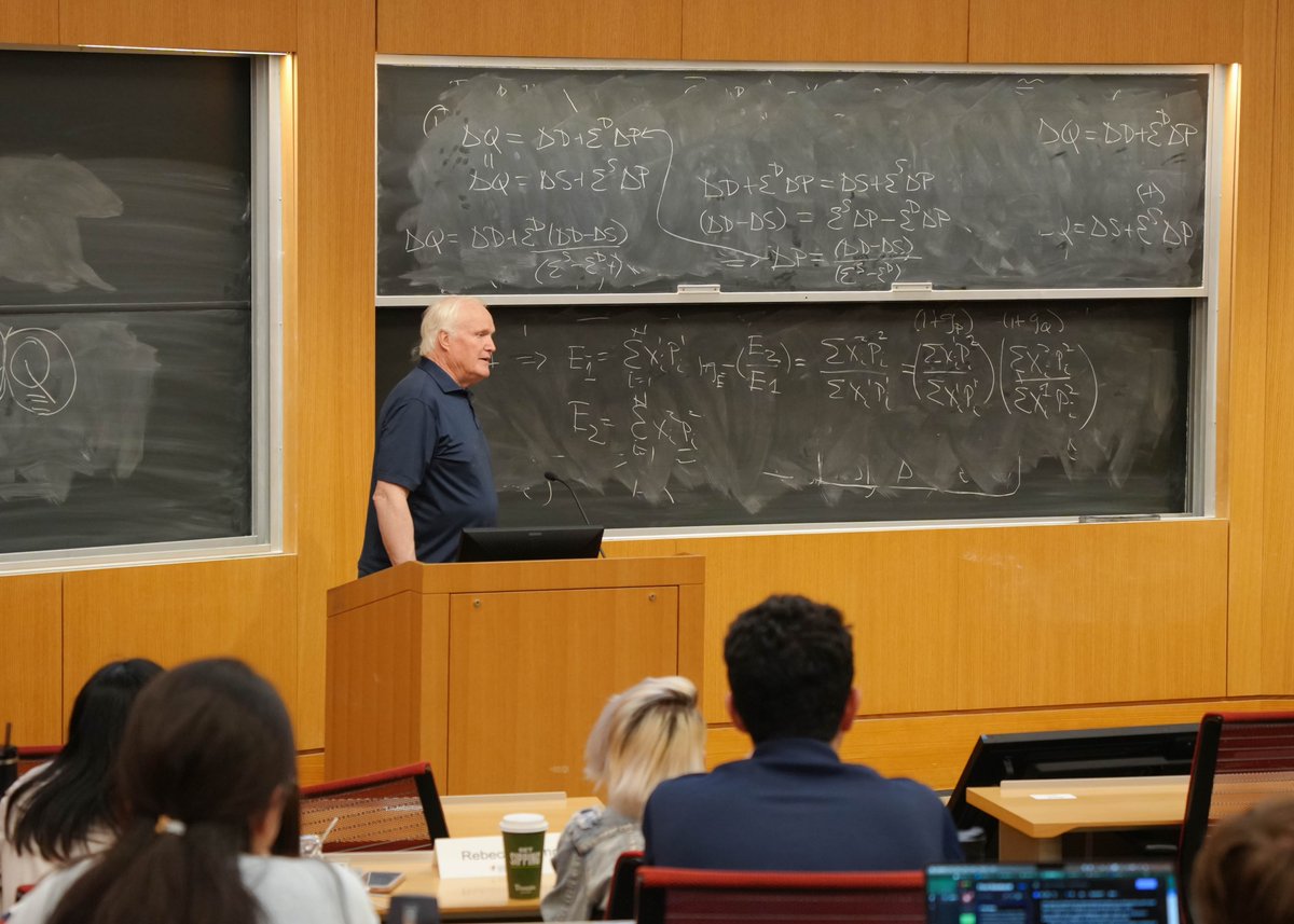 Becker Friedman Institute for Economics tweet media