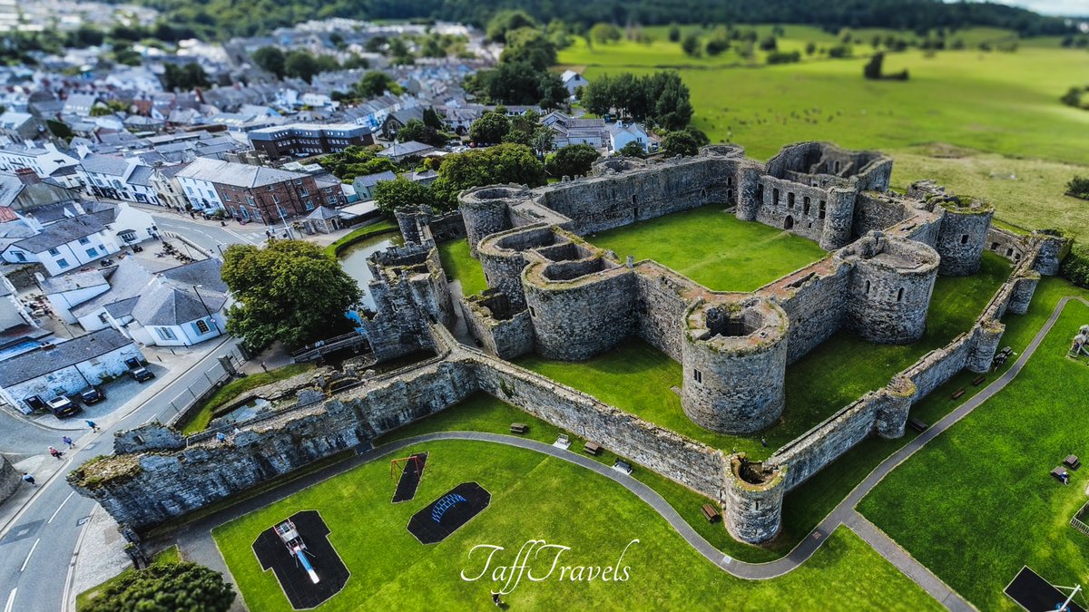 Antony Humphreys (@tafftravels) on Twitter photo Beaumaris Castle is famous as the greatest castle never built This Fortress of near-perfect symmetry was never completed <a href="/cadwwales/">Cadw</a> <a href="/VisitAnglesey/">Visit Anglesey</a> <a href="/northwalesmag/">North Wales Magazine</a> <a href="/GoNorthWales/">Go North Wales 🏴</a> <a href="/visitwales/">Visit Wales 🏴</a> <a href="/ItsYourWales/">It's Your Wales</a> #Anglesey #Beaumaris #BeaumarisCastle #WelshPassion Beaumaris Castle is famous as the greatest castle never built This Fortress of near-perfect symmetry was never completed <a href="/cadwwales/">Cadw</a> <a href="/VisitAnglesey/">Visit Anglesey</a> <a href="/northwalesmag/">North Wales Magazine</a> <a href="/GoNorthWales/">Go North Wales 🏴</a> <a href="/visitwales/">Visit Wales 🏴</a> <a href="/ItsYourWales/">It's Your Wales</a> #Anglesey #Beaumaris #BeaumarisCastle #WelshPassion