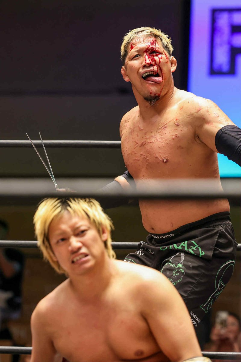 デスマッチカーニバル開幕戦終了！
渡瀬中々面白かったね。
彼がこのスタイルを続けるかは分からないがセンスを感じた。いじめ甲斐がありますた。
デスマッチの夏が始まったけど当然血を流し足りない。この夏もっともっと血を欲します！流します！
#pw_freedoms