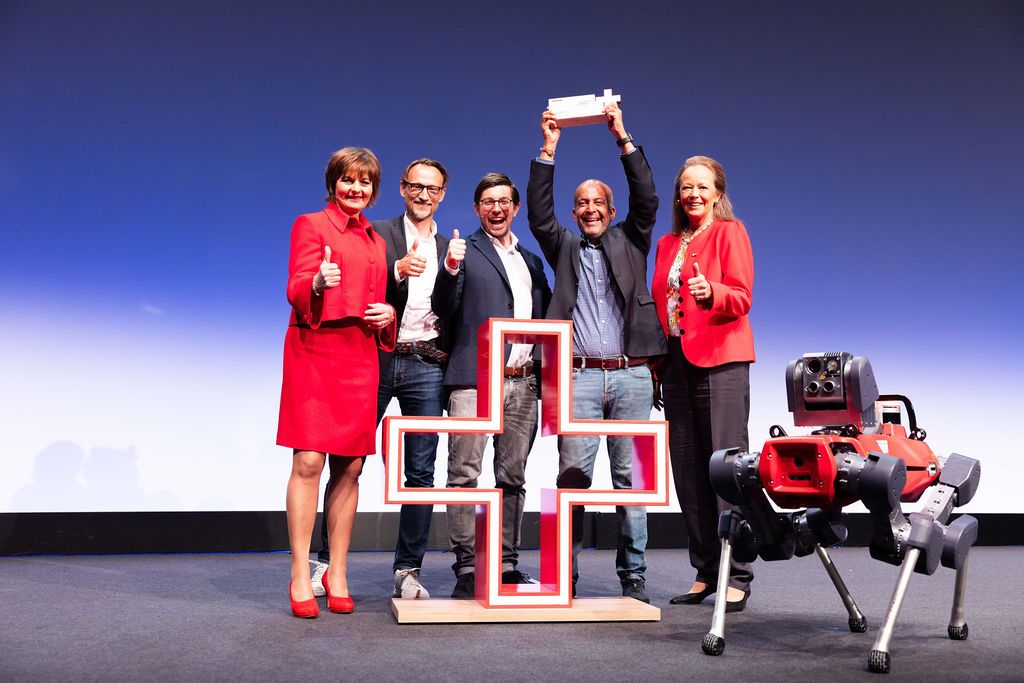 swissinnova's tweet image. 🔍Meet the Residents Across Our SI Parks!🔎
@anybotics is pushing the limits of robotics at
@innopark_zh with ANYmal, a legged robot built for autonomous inspection.
🏆 Anybotics is also the winner of the 2025 @SGE Export Award.
Read more: linkedin.com/feed/update/ur…