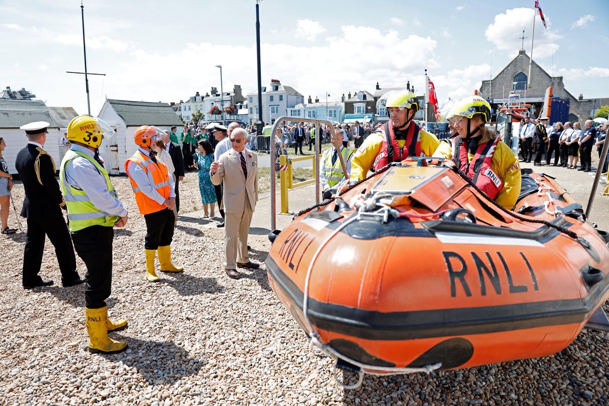 RoyalFamily's tweet photo. 🚤 At Walmer RNLI Station, The King undertook his first official visit as Patron, meeting volunteers and watching an emergency launch demonstration - a reminder that Walmer station has saved over 1,220 lives since 1856. https://t.co/wnAqAGoMbz