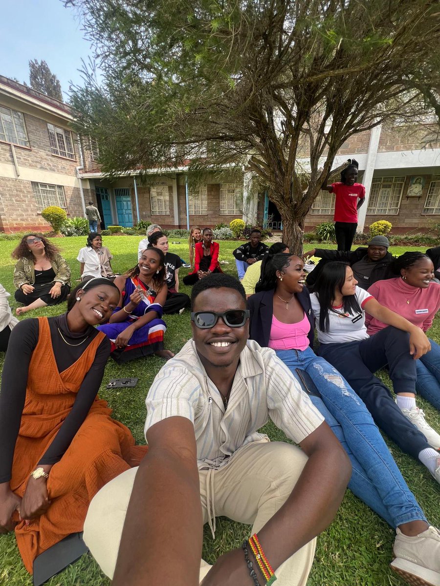 IMC_Network's tweet image. Photo recap of the Earth Artivists Training and Songwriting Workshop that IMC coordinated in the framework of the "Voices for Change" project in Nairobi, Kenya!
Voices for Change is coordinated by @ccivs_volunteer and Co-funded by the Erasmus+ programme of the EU.