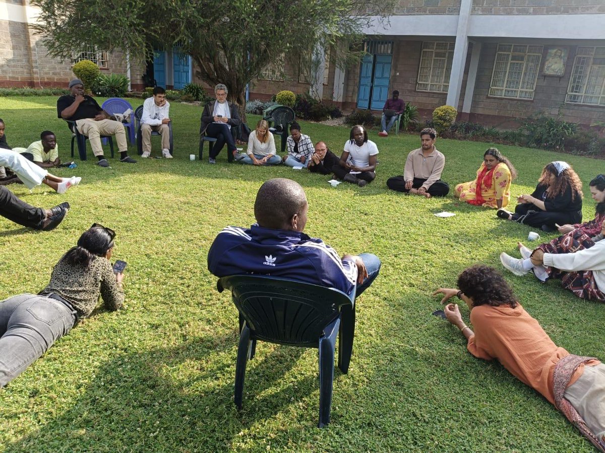 IMC_Network's tweet image. Photo recap of the Earth Artivists Training and Songwriting Workshop that IMC coordinated in the framework of the "Voices for Change" project in Nairobi, Kenya!
Voices for Change is coordinated by @ccivs_volunteer and Co-funded by the Erasmus+ programme of the EU.