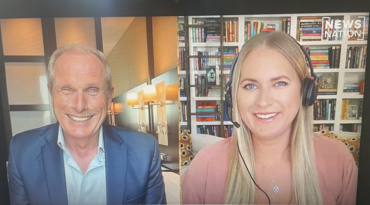 MeaganOurada's tweet image. Just wrapped this week's Q&A. Ross gave me the #LockheedMartin #TICTAC goods...editing the episode for you now. Thank you for sending in your Qs. @rosscoulthart #BTS #UAP #RealityCheck
