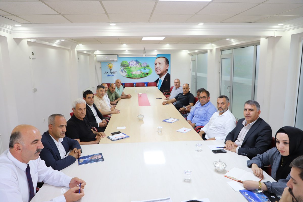 📌 İlçe Başkanları Toplantısı

 İl Başkanımız <a href="/yilmaz_seven/">Av. Yılmaz SEVEN</a> başkanlığında, ilçe başkanlarımızın katılımıyla teşkilat çalışmalarımıza dair istişare toplantısı gerçekleştirildi. Toplantıya İlçe Başkanımız <a href="/ZiyaAtas12/">Ziya Ataş</a> katılım sağladı.