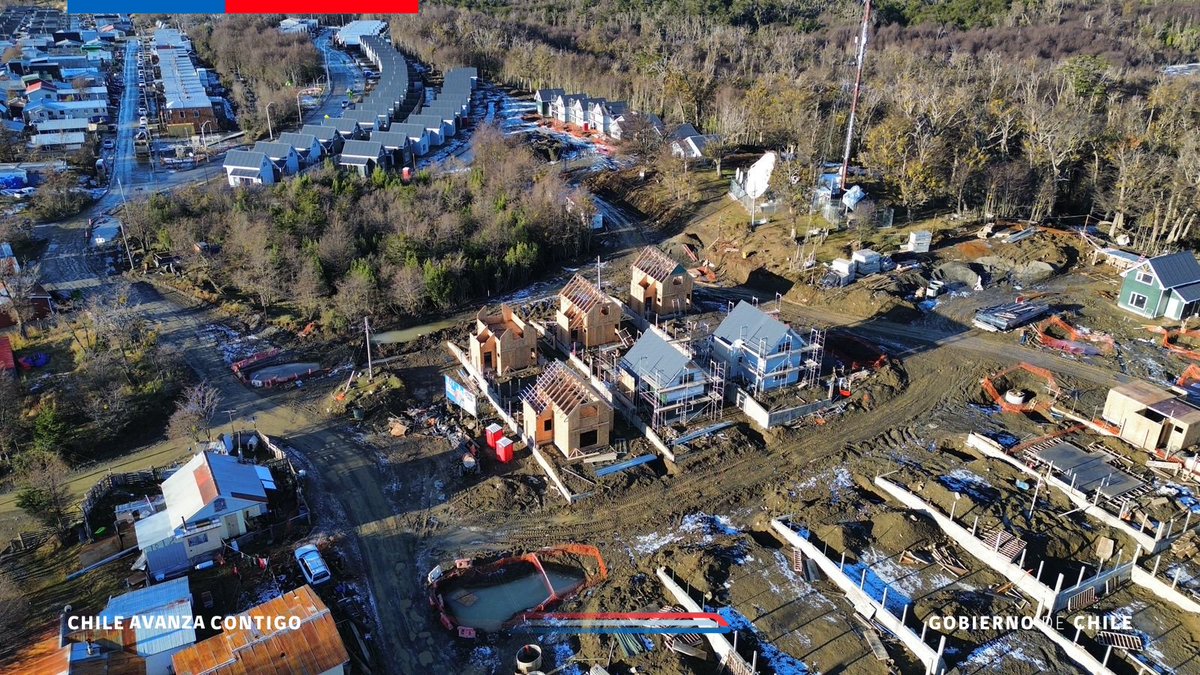 Así construye el <a href="/Minvu/">MINVU - Chile</a> en la ciudad más austral del mundo… Sí, en Puerto Williams 📍❄️

Presentes en todo el territorio 🏠🏗️