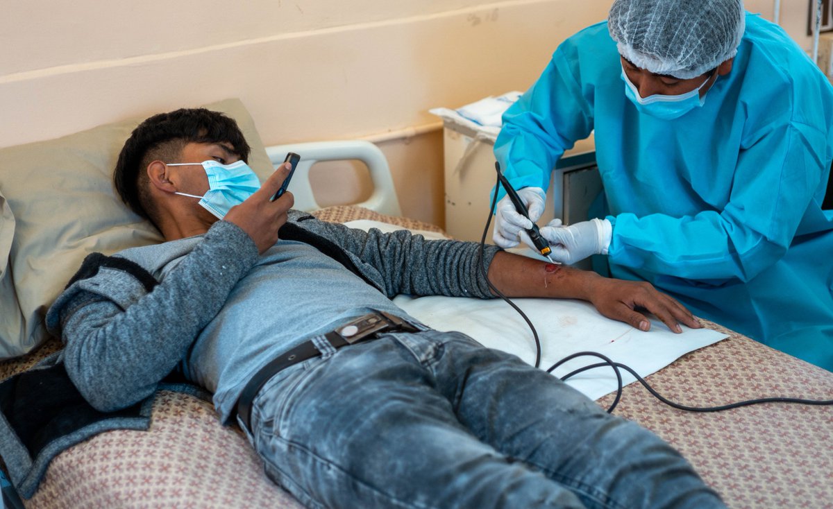 🇧🇴 #Bolivia fortalece su respuesta a la #leishmaniasis: 40 profesionales capacitados en tratamientos locales efectivos, con apoyo del @MinSaludBol y <a href="/opsoms/">OPS/OMS</a>.

✅ Más rápidos
✅ Menos tóxicos
✅ Ideales para zonas rurales
Un avance clave en salud pública.

+paho.org/es/noticias/10…