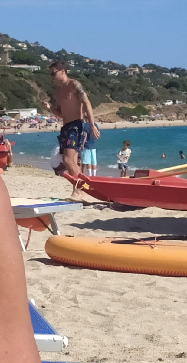 Che faccio, glielo dico a Barella Mayulu 5-0 è finita o lo lascio giocare a pallavolo ?