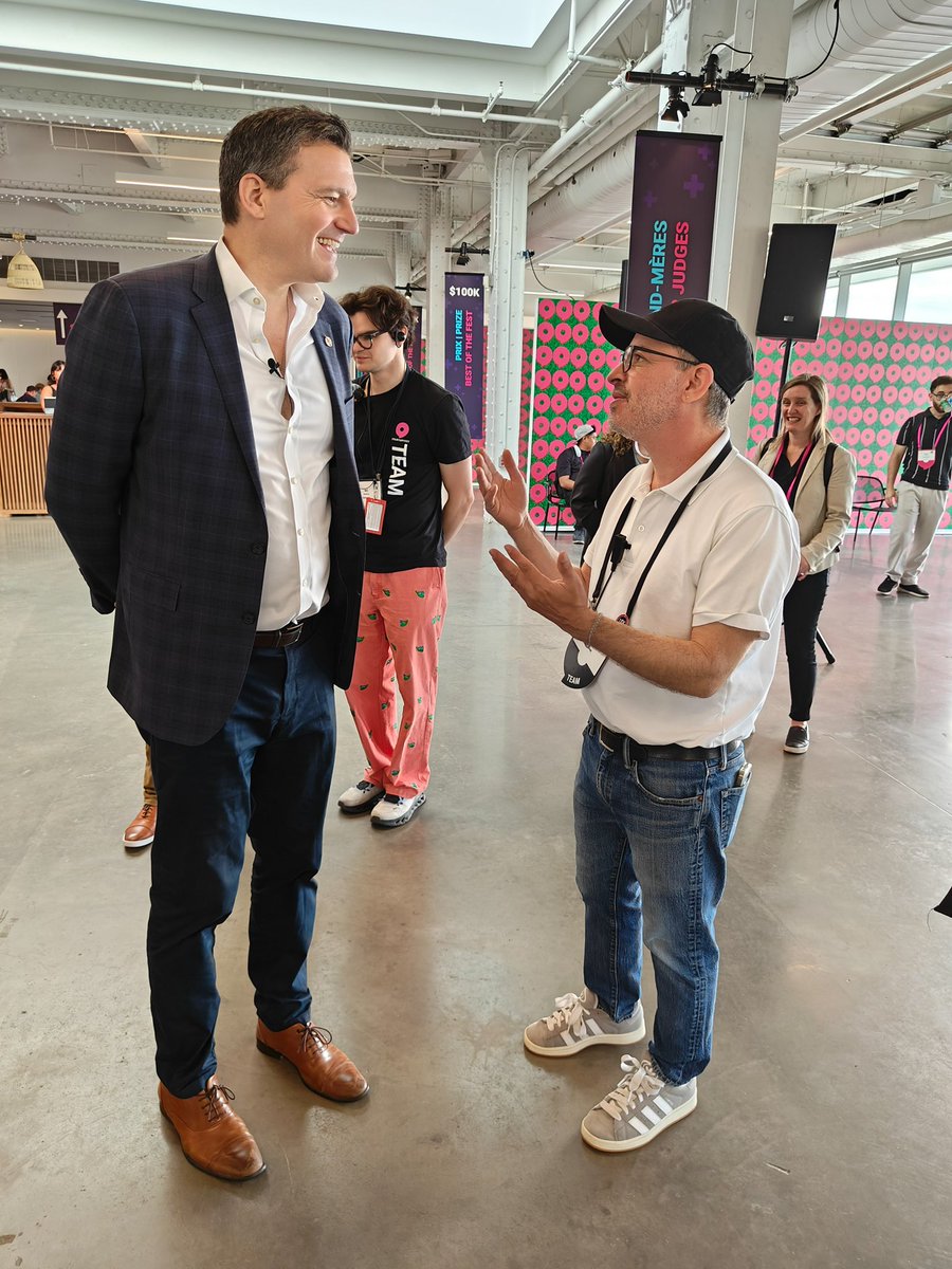 EvanLSolomon's tweet image. This morning at @StartupFest in Montreal, I saw how AI is powering one of Canada’s great economic opportunities: the ocean economy.
From marine tech to tools that help fishing fleets find ghost gear—this is Canadian innovation in action.