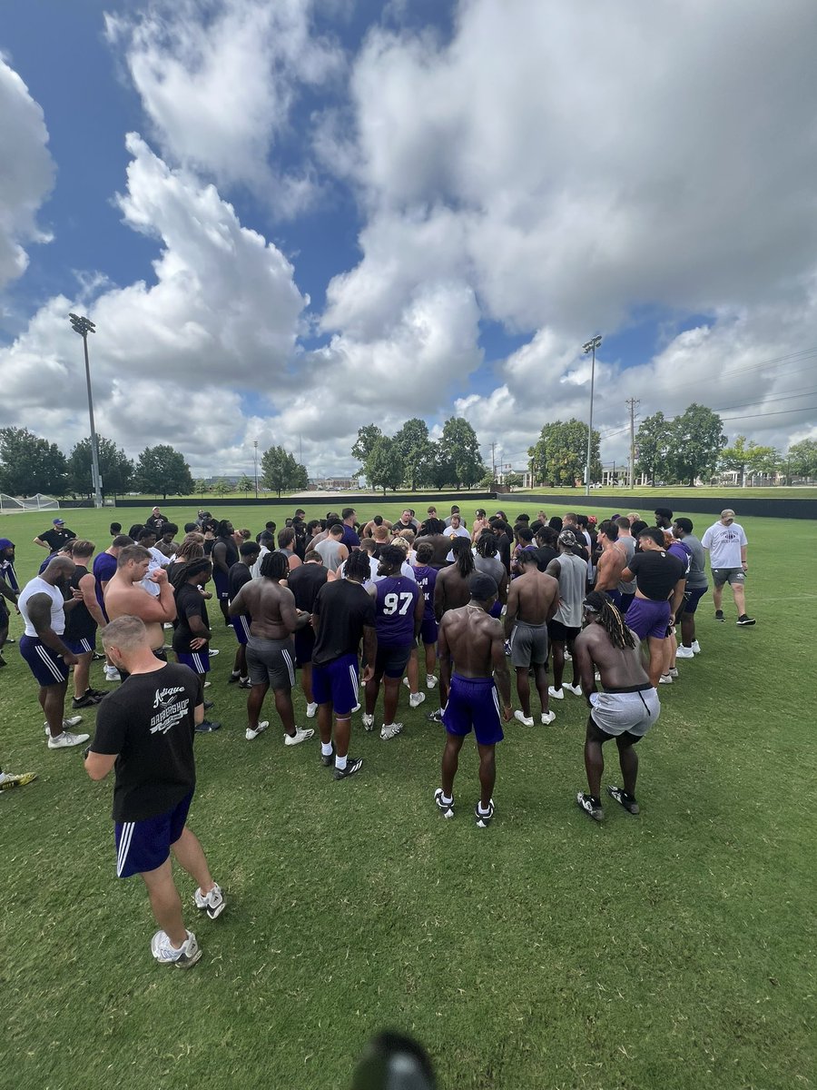 TEAM! TEAM! TEAM! 
#RunItBack
#PPE
#AimHigh