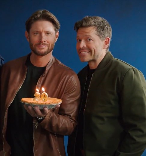 deancasbabyy's tweet image. my two dads
