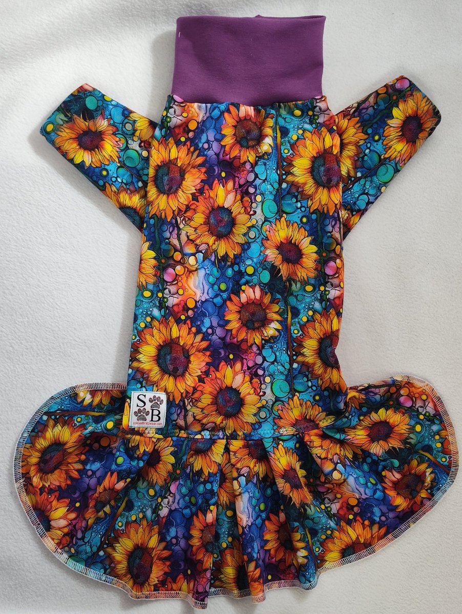 iggies's tweet photo. Back in stock, sunflower ink on bamboo/ organic cotton French terry. https://t.co/v3Ux63U4uf