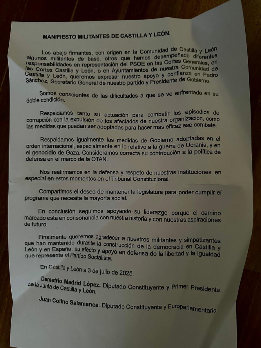 El programa @MalasLenguasLa2 cuesta 2 millones de dinero público y miente descaradamente:

➡️ Ni el manifiesto habla de “cacería”.

➡️ Ni se dice nada de las “voces internas del PSOE”.

➡️ Ni Colino ha dicho lo que le atribuyen.

Sólo hay que saber leer.