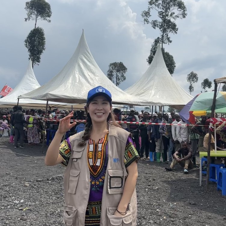 From 🇰🇷 to #DRC 🇨🇩, Kyeongeun responds to one of the world’s largest hunger crises with <a href="/WFPDRC/">WFP DRC</a>.

As a Programme Policy Officer, she helps deliver life-saving food and supports communities facing conflict and climate shocks.
#VOM2025