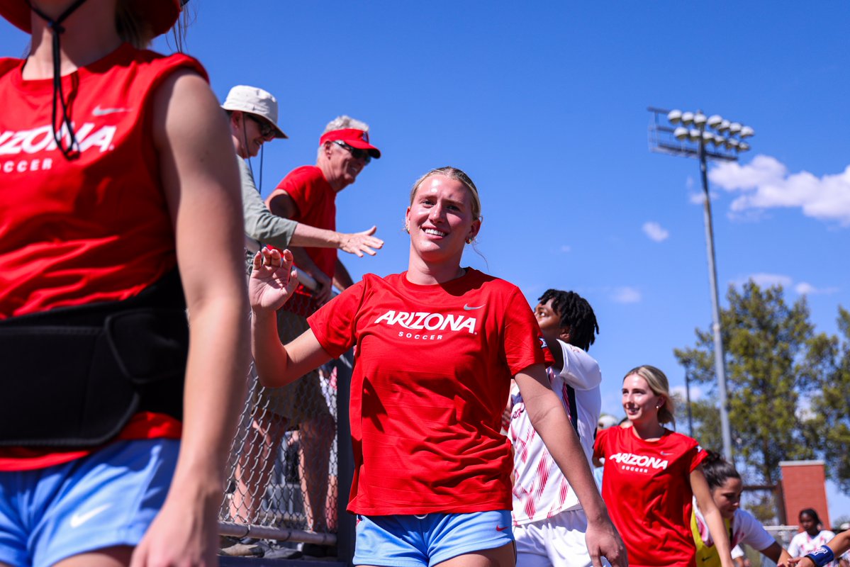 ArizonaSoccer's tweet image. wishing the happiest birthday🎈to the one and only! @kaylakirchoffner 🎉