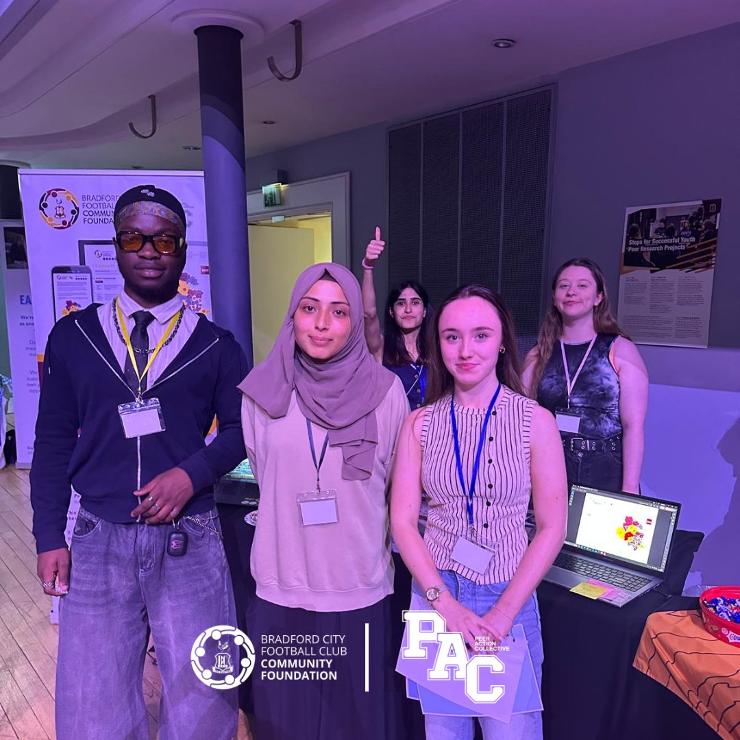 bcafc_cf's tweet image. Our #PeerActionCollective team are in Birmingham today for the #VoicesOfChange: Youth Action Against Violence event 👇
Iqra, our Social Action Lead, hosted a panel 🗣️
A great event for all involved 👏
#BCAFC | @the_young_fdn | @YouthEndowFund | @coopuk | @TNLComFund | @DCMS