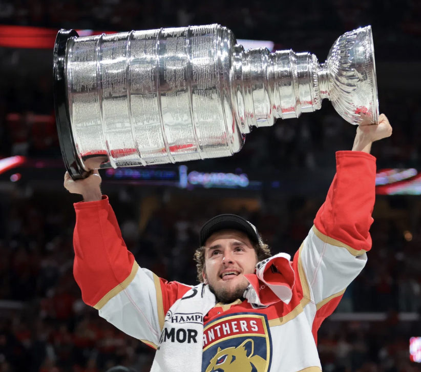 David954FLA's tweet image. 1 year 775k for Mackie is insane value for the 2025-2026 season.
Florida Panthers now 4M over the cap. Have plenty of time to figure that out.