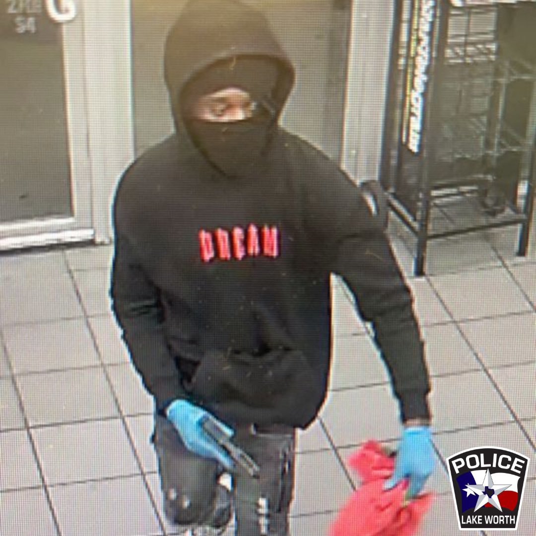 LakeWorthPD's tweet image. #LWPDAlert // ROBBERY SUSPECTS ARRESTED IN 7 MINUTES
Early this morning at approximately 4:36 a.m., @NWEmergencyCC received a silent panic alarm from a local convenience store. Moments later, a 9-1-1 call reported that a male suspect had threatened the store clerk with a handgun…