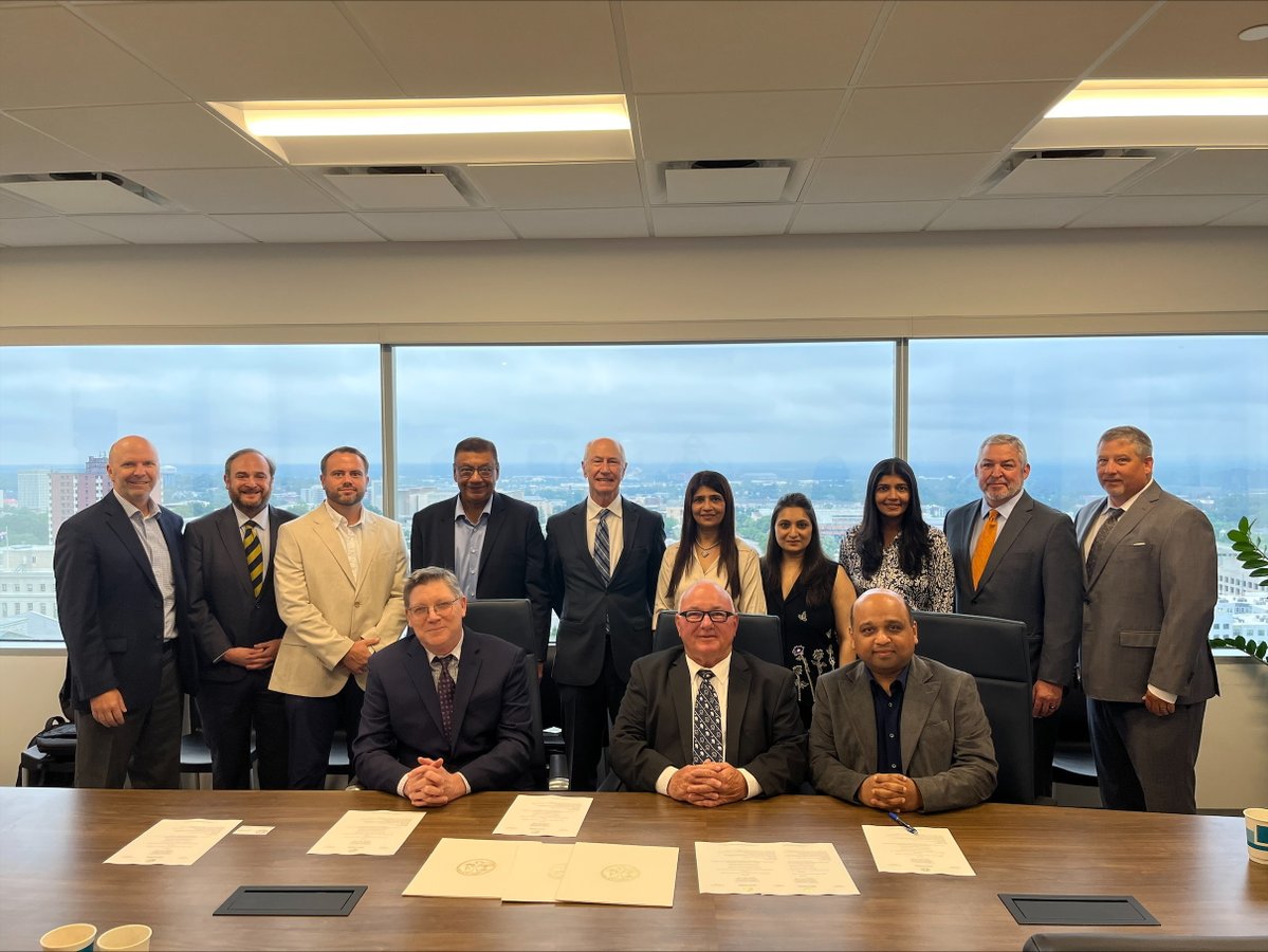 SCcommerce's tweet image. Congratulations to Fine Organics on establishing operations in Union County! To celebrate the announcement, company leadership joined S.C. Commerce representatives, along with state and local leaders, for a ceremonial signing.

Learn more: bit.ly/4lrh0gi