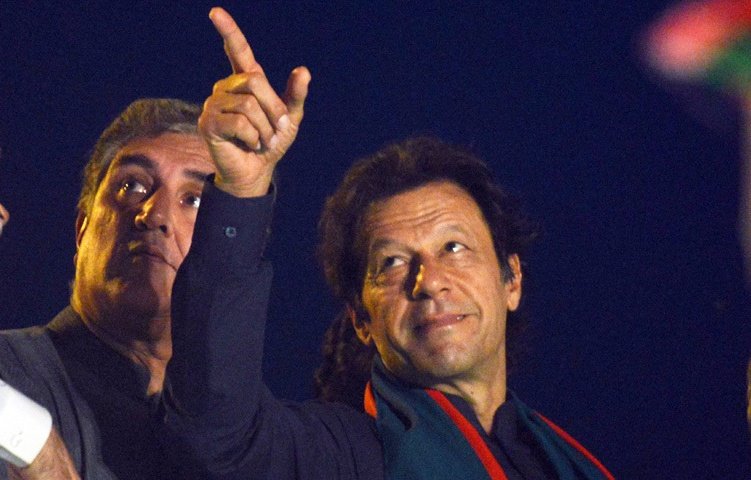 انصافینز سب یہ ٹرینڈ #تحریک_تو_چلے_گی شروع کریں کیونکہ خان صاحب نے دو ٹوک پیغام دیا ہے کہ اس بار تحریک چلے گی اور ایک بہت بڑی تحریک چلے گی

سب جوائن کریں 👏