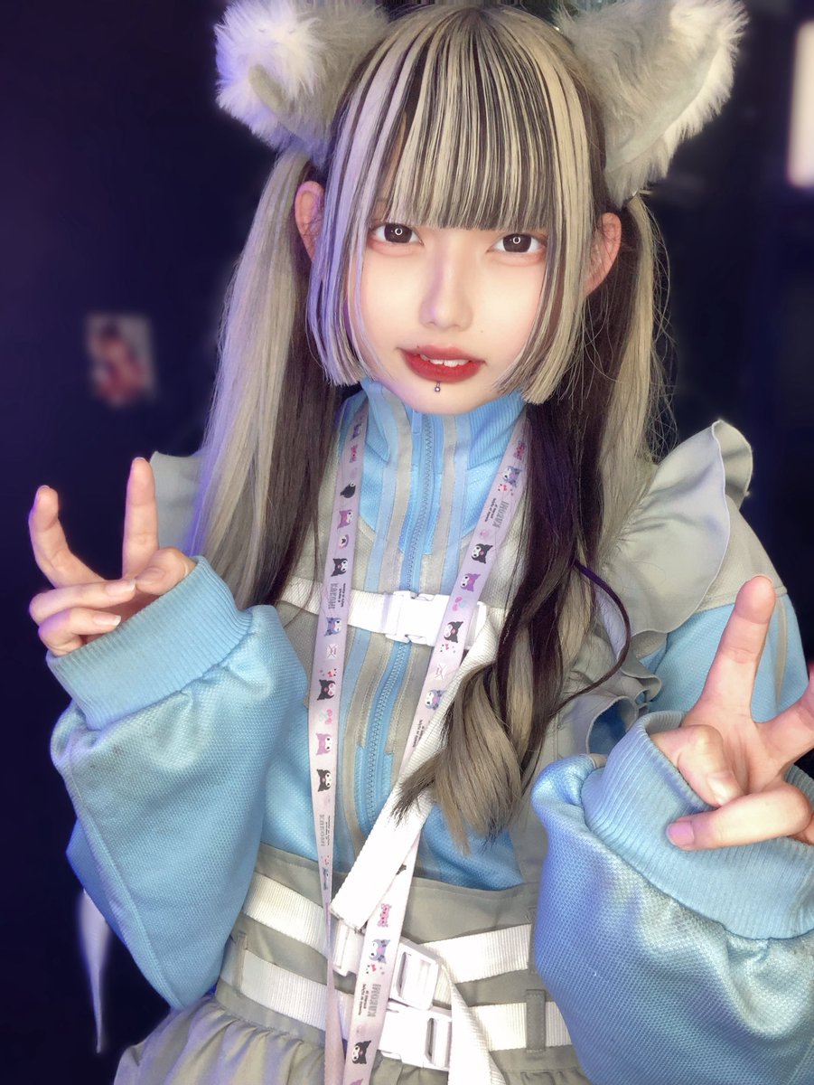 コンカフェ転々女⬅️クビじゃないです(汗)