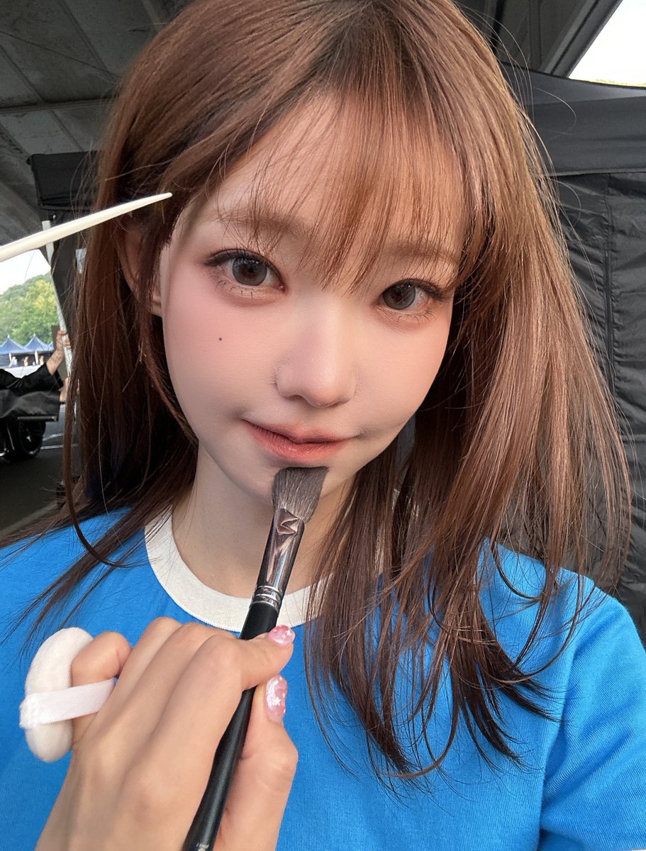 @Weekly_QWER: Jul,10,2025 Magenta naver fancafe post cafe.naver.com/eggkim/369960?… Hi, this is Gen chan I worked out hard today Working out, playing ensemble, practicing, and now practicing solo-!! I want to see you at Caribbean Bay soon I'll show you the cool me ☺️ Until then, everyone, be…