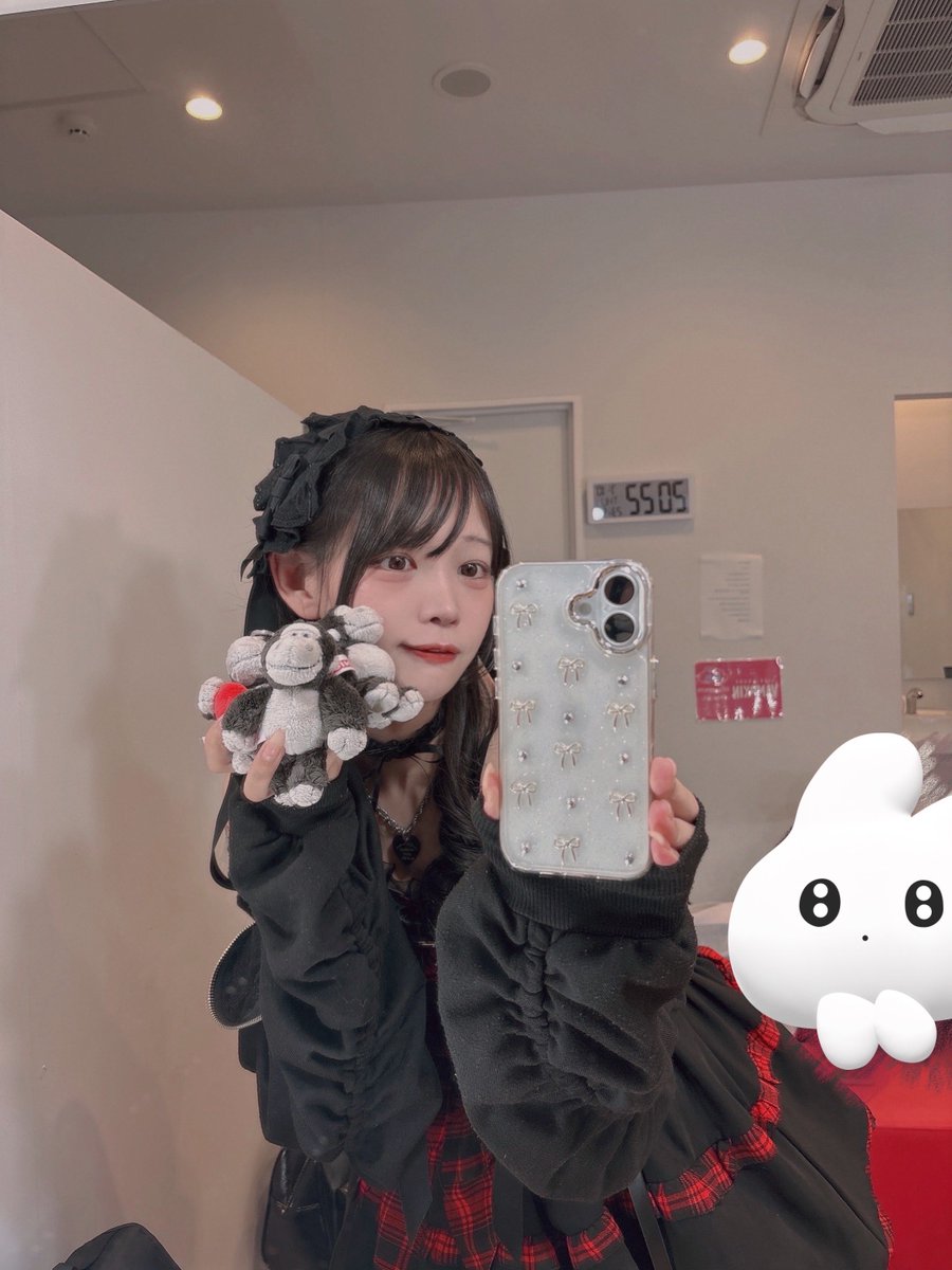 gome_maze's tweet image. お天気わるいなか、
駆けつけてくれてありがとでしたっ！

台湾で捕まえたゴリラくんも一緒だた ♡

みんないいゆめみてね ♡ おやすにょ〜〜〜〜