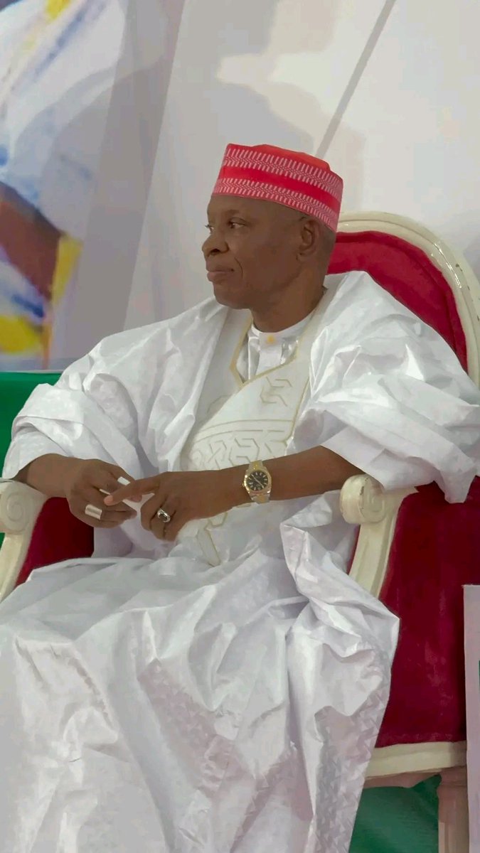 rtistdela's tweet image. Gov. Abba K. Yusuf has approved the expansion of Katsina Road ( Baban Gwari Roundabout to Mil Tara) including five pedestrian bridges at the cost of 24.7 billion Naira.