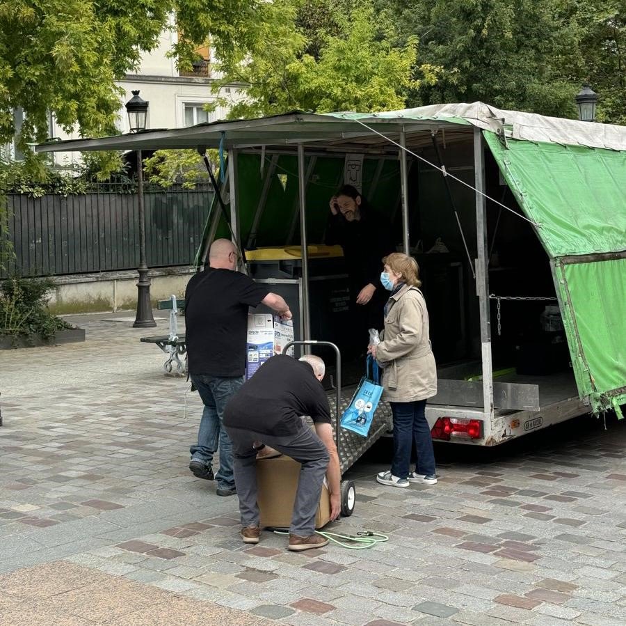 Recyclez vos déchets et petits encombrants avec l'opération Trimobile. Prochaine opération : ce samedi 12 juillet, 67 avenue Émile Zola, de 8h à 16h #Paris15