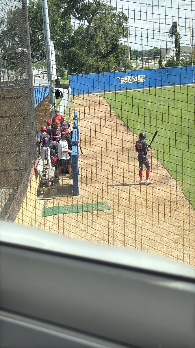 Big time matchup here in game two between the TX BlackSox and the Houston Heat. <a href="/ftrstarsseries/">New Balance 𝗙𝘂𝘁𝘂𝗿𝗲 𝗦𝘁𝗮𝗿𝘀 𝗦𝗲𝗿𝗶𝗲𝘀</a> #WeGotNow