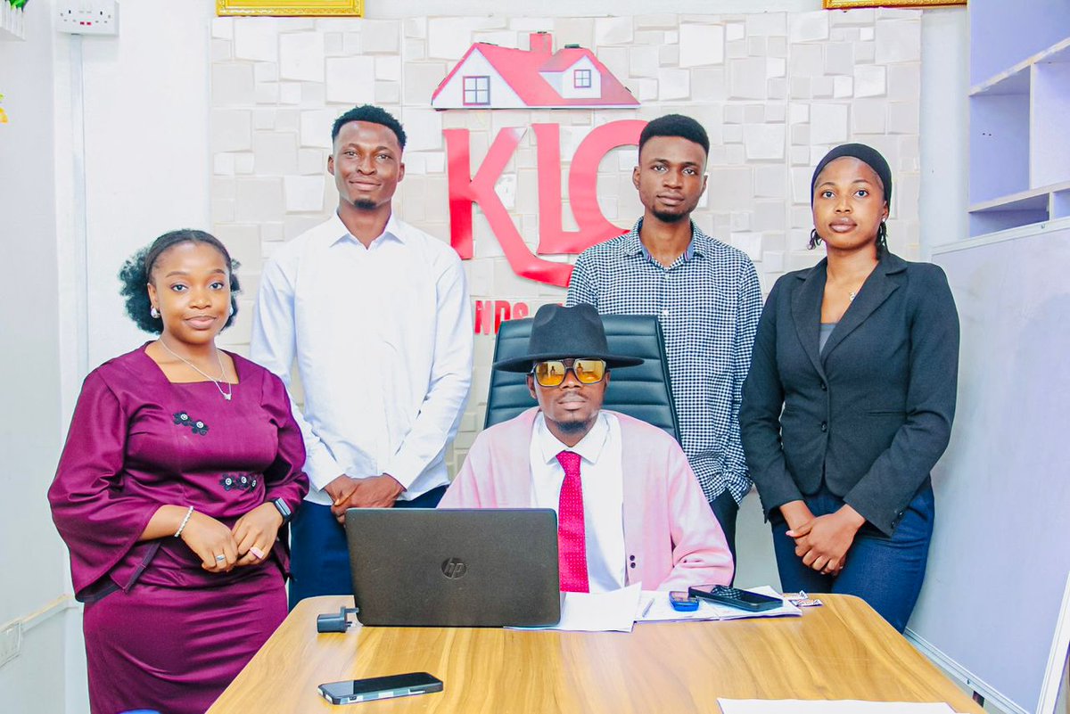 Kenkidlands's tweet photo. Quarterly Check-In at Kenkid Lands & Contracts
Reflecting on our wins, mapping out bigger goals, and staying aligned as a team.
Growth isn’t just in the land we sell, it is in the hearts and minds of the people behind it.
#TeamKLC #QuarterlyReview #RealEstateWithVision
#KLC https://t.co/zj866hcSyo