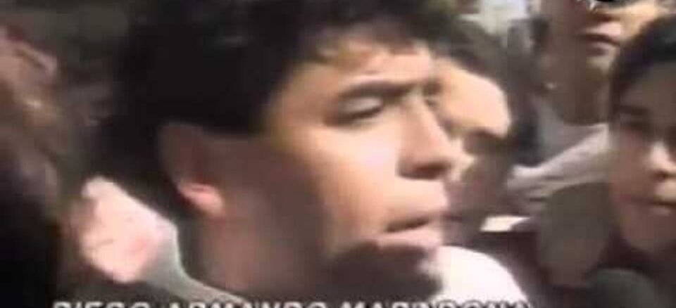 Mirá si no voy a.. Mirá si no voy a decirle chi a mi mujer

Como no le voy a decir chi a mi mujer? Si hay que ser muy cagón para no decirle chi a mi mujer