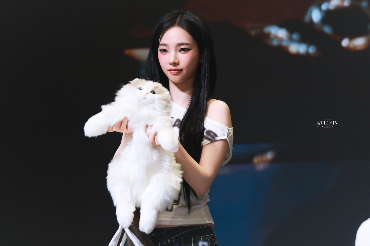 YULMIN0411X0101's tweet image. 250710｜Everline Fansign

#aespa #æspa #AESPA #에스파 #エスパ #ウィンター #JMJ 
#Karina #카리나 #劉知珉 #カリナ