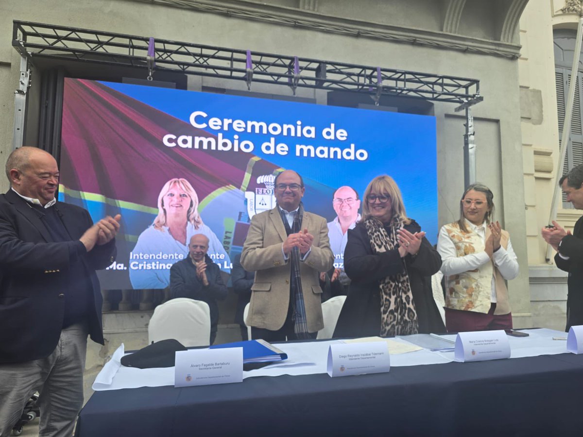 cdcamy's tweet image. En Trinidad, participando de la ceremonia de asunción de nuestro compañero @IrazabalDiego, como nuevo Intendente del departamento de Flores.