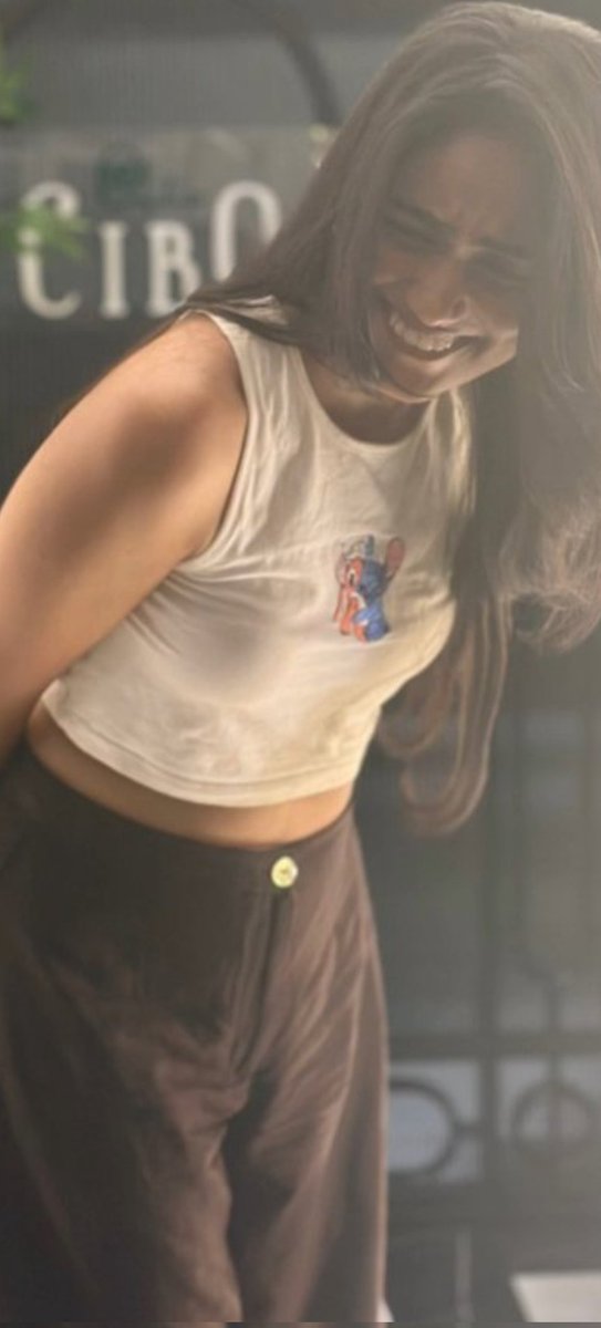 Lovely_Queens1's tweet image. #Preetha 😘😘💋💋🍇🍇🍇🤍🤍🍒💘