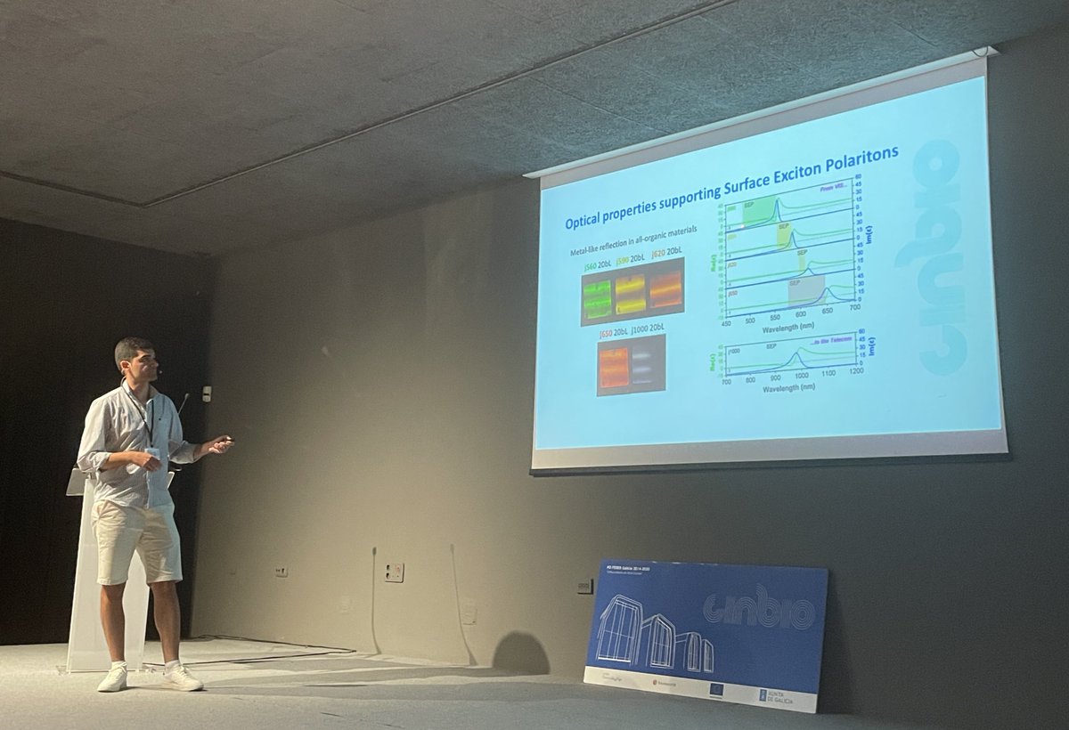 FunNanoBio's tweet image. Amazing presentation of José at CINBIO VIII Annual Meeting about J-aggregate thin films 🤩
