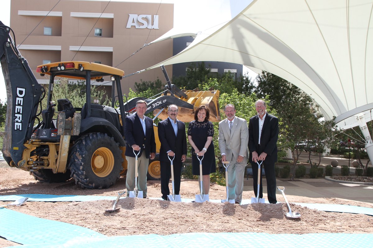 For #ThrowbackThursday we celebrate the groundbreaking of SkySong 5, the newest office building at SkySong. For more about SkySong 5 visit our website at skysong.com!

#skysong #scottsdale #asu #innovation