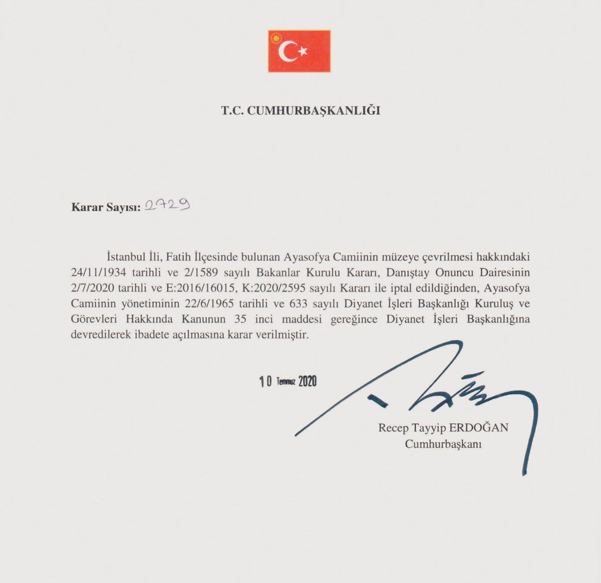 Fatih Sultan Mehmet’in mirası, ecdadın vakfiyesi Ayasofya, 86 yıl sonra yeniden cami oldu.

Bu karar; tarihimize, medeniyetimize ve millet iradesine sahip çıkmaktır.

Ayasofya’nın 2020 yılında ibadete açılmasıyla yalnızca taşlar değil, dualar yerini buldu.

Bir çağ yeniden