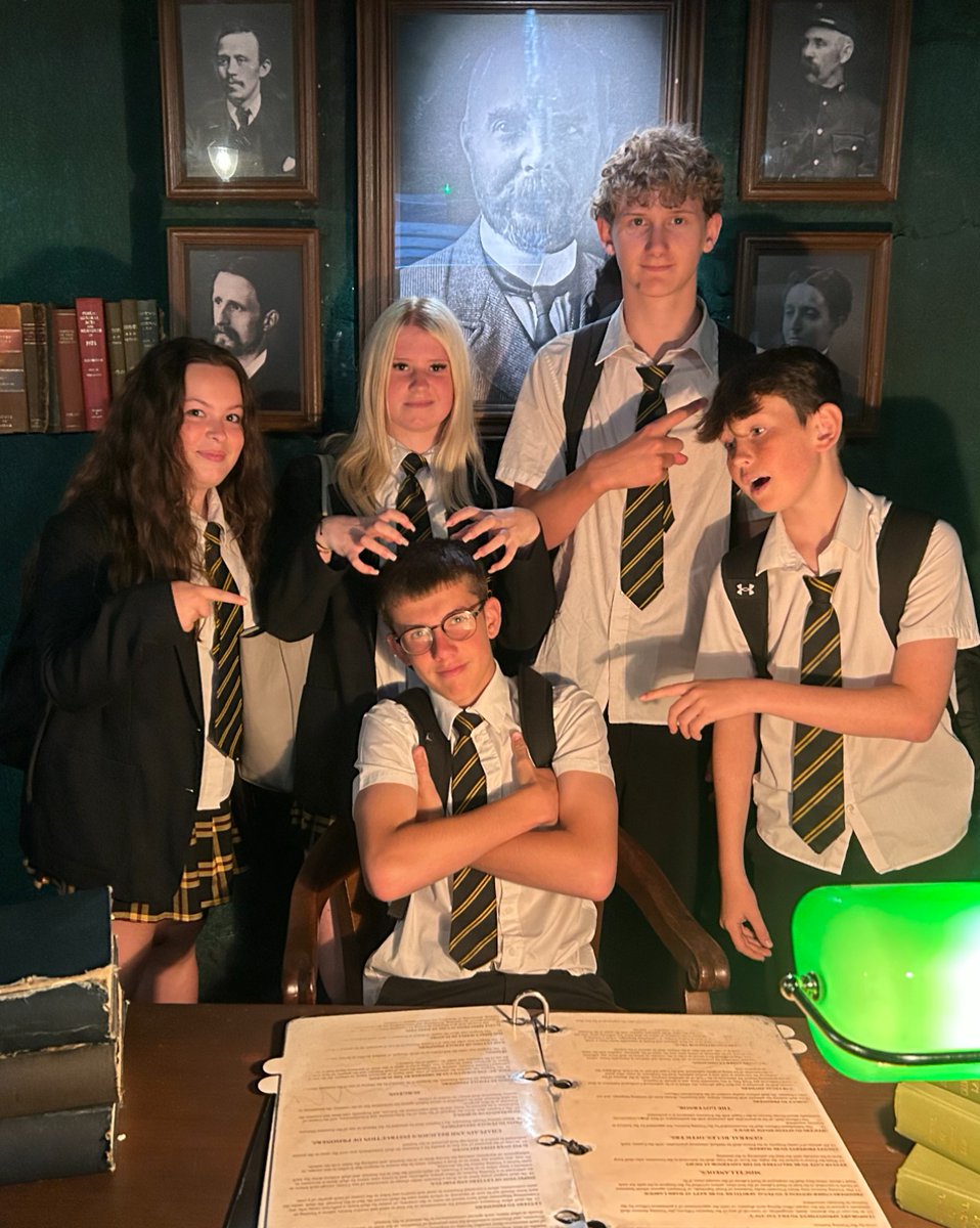 athenalearning_'s tweet image. Year 9s from Pool Academy brought their ‘Prisons &amp;amp; Policing’ topic to life with a visit to Bodmin Jail &amp;amp; Restormel Castle! From turning the crank to walking castle ramparts, it was history beyond the classroom.  #PoolAcademy #HistoryMatters #HandsOnLearning